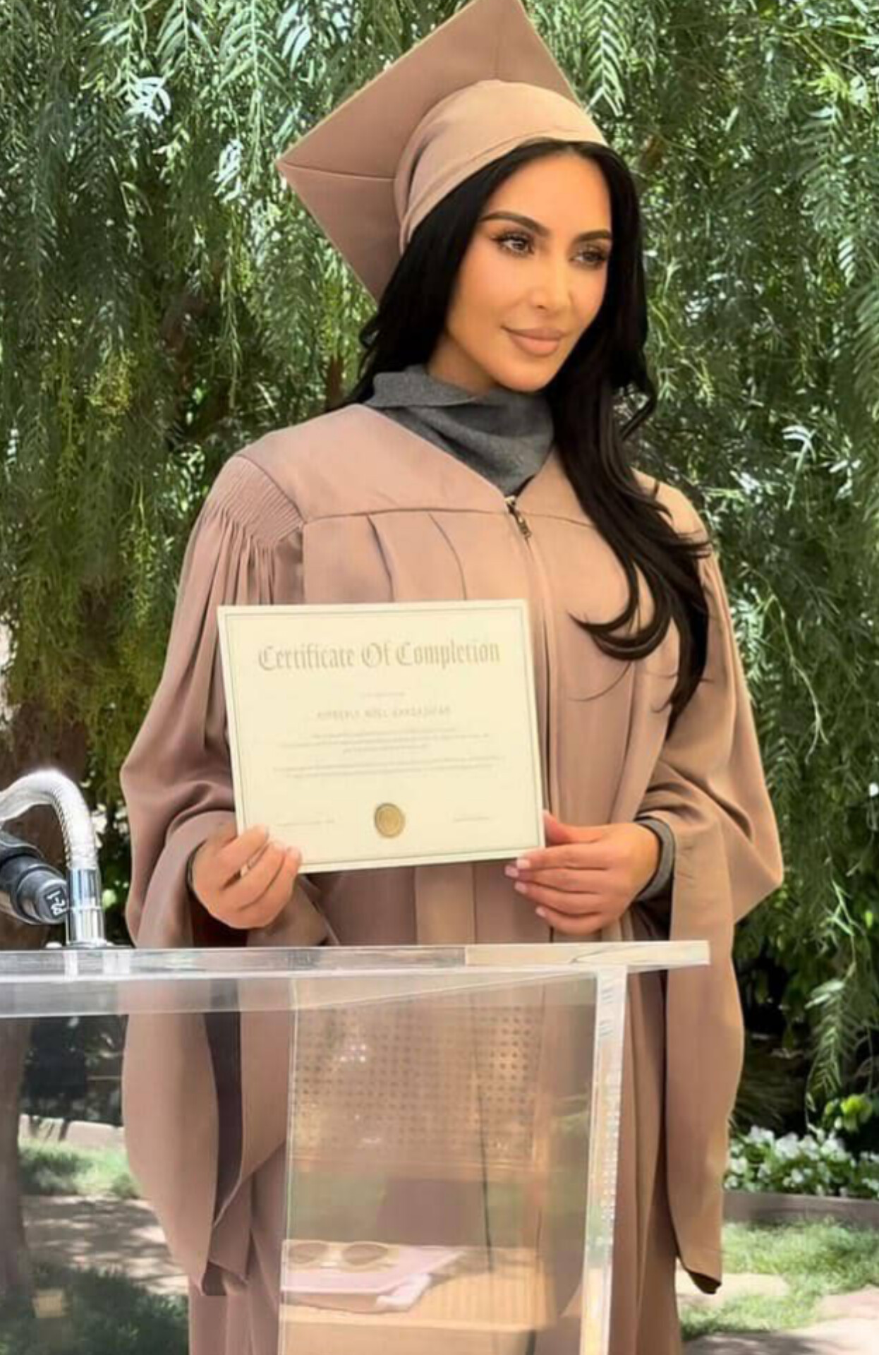 Kim Kardashian Graduates from Law School After Six-Year Legal Journey